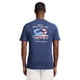 thumbnail image 2 of Camiseta IZOD Saltwater con estampado de manga corta para hombre, azul medieval, 2 of 6
