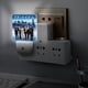 thumbnail image 5 of Friends / Amigos Luz nocturna LED con sensor de anochecer a amanecer para dormitorio, baño, pasillo, escaleras - Lámpara LED nocturna de enchufe, 0.5W - 1 pieza, 5 of 6