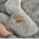 thumbnail image 5 of Manta UGG Euphoria de felpa de piel sintética reversible de 50 x 70 pulgadas, 5 of 8