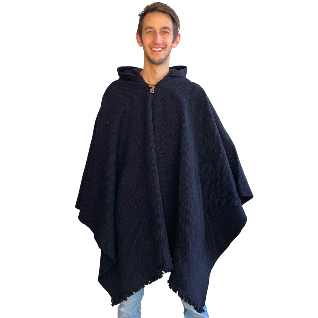 Poncho De Lana Negro Tratur