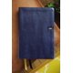 thumbnail image 3 of Biblia HarperCollins NIV Gran Formato con Cubierta de Cuero Suave Azul Marino, 3 of 8