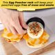 thumbnail image 4 of Inserto para escalfar huevos Eggssentials de acero inoxidable sin PFOA, 4 of 7
