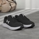 thumbnail image 2 of Zapatos Under Armour Charged Surge 4 para hombre, color negro, antracita y blanco, 2 of 5