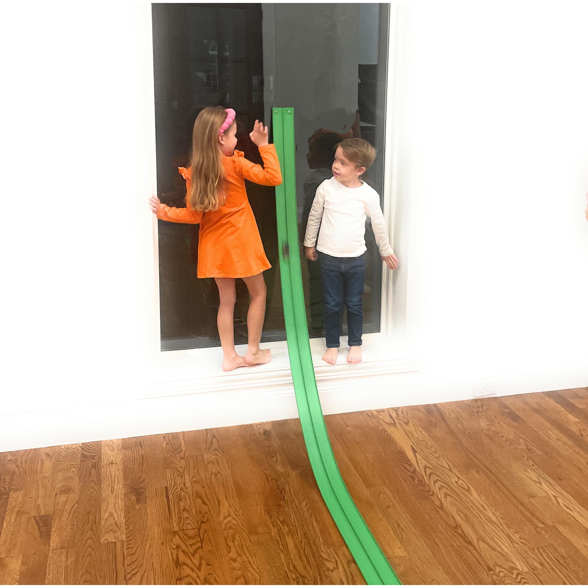 Circuito De Carreras Valchemist Flextrack 5000 Para Niños Con Ventosas