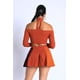 thumbnail image 3 of Conjunto de Top con Hombros Descubiertos y Gargantilla, 3 of 5