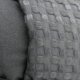 thumbnail image 2 of Plumón Waffle 1.5 Plaza Gris Oscuro 100% Poliéster, 2 of 2