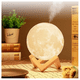 thumbnail image 4 of Lampara Humificadora Con Forma De Luna 3d, 4 of 6