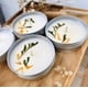 thumbnail image 3 of Vela Aromática Luz Nómade Verbena 40 g | Cera de Soya con Hojas Decorativas | Amaru, 3 of 3