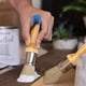 thumbnail image 3 of Juego de 4 pinceles para tiza y cera, de cerdas naturales, para muebles, madera y decoración del hogar. Incluye pinceles planos, redondos, grandes y puntiagudos., 3 of 8