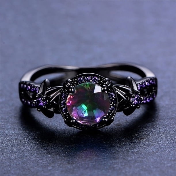 Stylish Black Zirconium Ring with Purple Rhinestone - Elegant and Eye-Catching Jewelry for Women