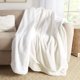 thumbnail image 2 of Manta Sherpa de Blanket Genteele, supersuave y reversible, 150 x 180 cm, 2 of 6