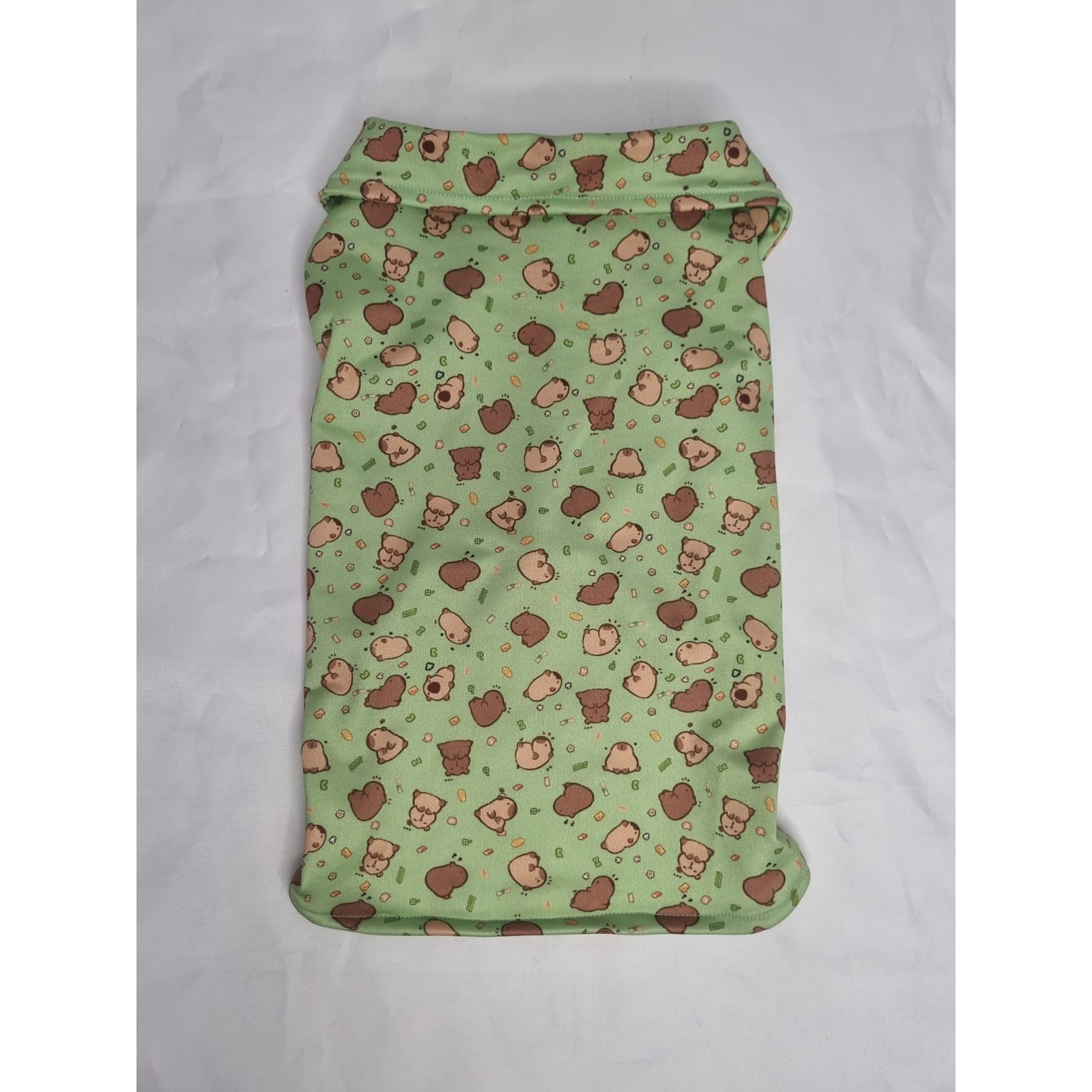 Camisa mascota verde capibara talla M