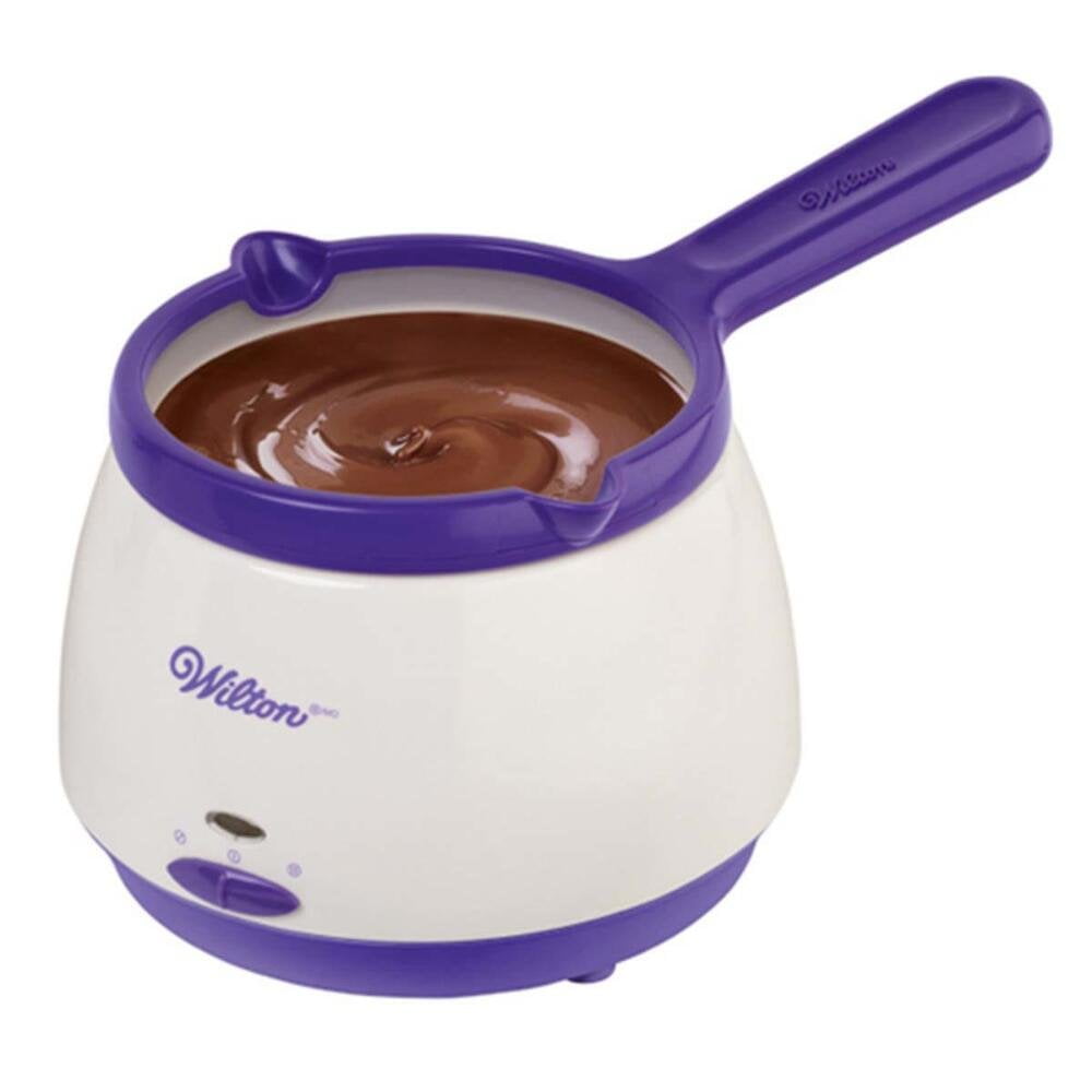 Crisol Para Derretir Caramelos Y Chocolate Wilton Con Capacidad De 600 Ml