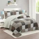 thumbnail image 1 of Cubrecama Quilt Sherpa 1.5 - Varios Modelos W.m G Café Cuadros Cafe Y Blanco, 1 of 3