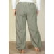 thumbnail image 2 of Saronite Pantalón Paracaídas con Cintura Elástica y Cordón Ajustable, Dos Bolsillos Delanteros, Color Verde Oliva (para Mujer), 2 of 4