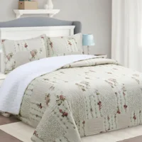 Casadeliacl - Cubrecama Quilt Sherpa 1.5 Marfil Floral Clásico