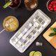 thumbnail image 5 of Bandeja para cubitos de hielo HIC Kitchen Vintage, 18 cubos, 5 of 7