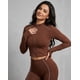 thumbnail image 5 of Set Deportivo para Mujer de 3 Piezas: Chaqueta, Calza de Tiro Alto y Top Strapless, 5 of 9