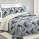 thumbnail image 1 of Cubrecama Quilt Sherpa 1.5 - Varios Modelos W.m G Blanco Diseño, 1 of 3