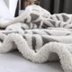 thumbnail image 4 of Manta LOMAO 130x160 cm Gris Sherpa Fleece, 4 of 9