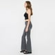 thumbnail image 4 of Jeans Mujer Flare Fit 2 Botones Negro Corona, 4 of 5