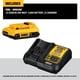 thumbnail image 2 of Paquete de baterías DEWALT 20V MAX 3Ah con cargador DCB230C, 2 of 8