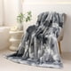 thumbnail image 1 of suxuMhao Mantas para Cama, 1 Pieza Manta Suave (180x200cm, Gris) - Manta Ideal para Cama/sofá/siesta/ Manta para Aire Acondicionado, Manta Práctica para Sofá para Uso Diario, 1 of 4