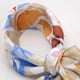 thumbnail image 3 of Pañuelo tipo seda 70 x 70 estampado floral otoñal crema Talla Única, 3 of 4
