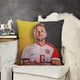 thumbnail image 3 of Harry KaneFundas de almohada de terciopelo con tema, regalos de funda de almohada, decoración para el hogar, cojín de lanzar, regalo de cumpleaños para fans y parejas. 56*56cm. (2), 3 of 6