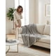 thumbnail image 2 of Manta Decorativa de Lujo 140x180 cm para Sofá, Sillón y Cama, 2 of 6