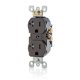 thumbnail image 1 of Enchufe Leviton T5820, 20 A, 125 V, resistente a manipulaciones, color marrón, 1 of 4