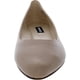 thumbnail image 4 of Flat Nine West Speakup para mujer, piel natural, tamaño 6.5 W, 4 of 5