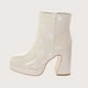 thumbnail image 2 of Bota Tacon Beige Andarina, 2 of 5