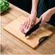 thumbnail image 3 of Tabla de Cortar de Madera para Cocina con Mango Antideslizante 34x24cm, 3 of 6