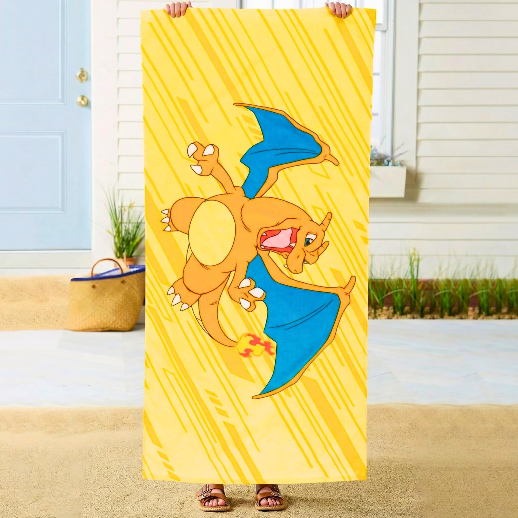 Toalla De Playa Infantil Franco Charizard 147x71 Cm De Algodón