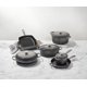 thumbnail image 2 of Cacerola Le Creuset de hierro fundido esmaltado Signature de 2,25 L, 2 of 5