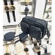 thumbnail image 4 of Cartera Michael Kors Jet Set Logo Airpods azul marino Talla Única, 4 of 5
