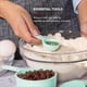 thumbnail image 4 of Juego de tazas y cucharas medidoras KitchenAid de 9 piezas Spearmint, 4 of 6