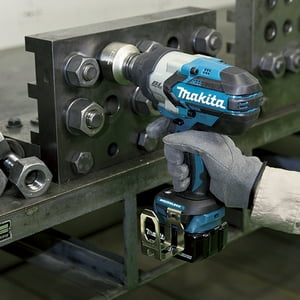Makita - Pistola Llave Impacto Inalámbrica 1050 Nm.