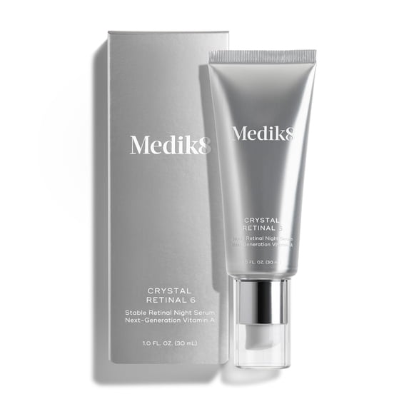 Sérum Medik8 Crystal Retinal 6, iluminador y reafirmante, 30 ml