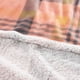 thumbnail image 2 of Frazada Polar-Sherpa Estampada 1.5 P Tartan Coral, 2 of 3