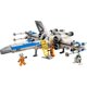 thumbnail image 3 of LEGO 75460 CAZA ESTELAR X-WING DE LA NUEVA REPÚBLICA, 3 of 3