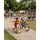thumbnail image 4 of Scooter Monopatín Infantil 3 Ruedas Amarillo Con Detalles, 4 of 6