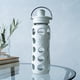 thumbnail image 5 of Botella Lifefactory de vidrio 620 ml gris piedra con tapa activa, 5 of 8
