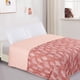 thumbnail image 2 of Quilt Reversible 2 Plaza Estampado, 2 of 6