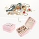 thumbnail image 2 of Caja de Accesorios de Viaje REGALWOVEN para Regalos de Chicas Adolescentes, Pequeño Organizador Portátil de Accesorios de Cuero PU Almacenamiento Rosa K, 2 of 7