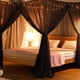 thumbnail image 4 of Mosquitera de 4 postes esquineros para cama, cortinas grandes para dormitorio, decoración de princesa, cortinas para patio, interior y exterior, color negro, estilo gótico., 4 of 6
