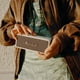thumbnail image 3 of Parlante Portatil Bluetooth Emberton Ii Crema, 3 of 3