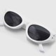 thumbnail image 4 of Lentes De Sol Modelo Vintage Ovalado Mujer Festivales blanco Talla Única, 4 of 5