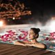 thumbnail image 3 of Vela flotante blanca Aamdkcyu 5 cm – paquete de 72, 3 of 7